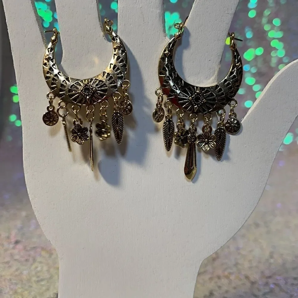 Brand new dangle earrings